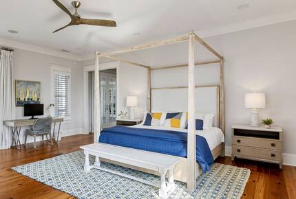 Elegant Isle of Palms Escape with Rooftop Deck - Isle of Palms, South Carolina