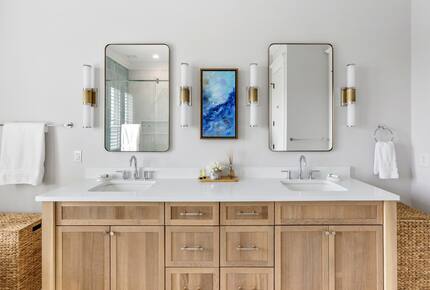 Elegant Isle of Palms Escape with Rooftop Deck - Isle of Palms, South Carolina