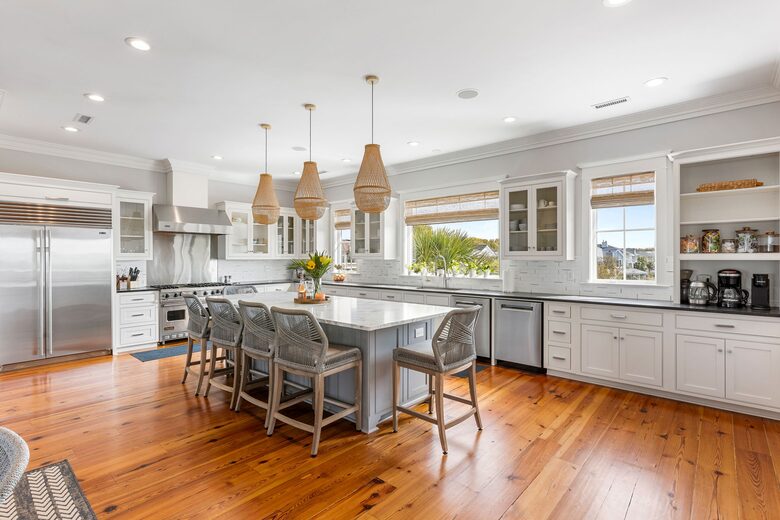 Elegant Isle of Palms Escape with Rooftop Deck - Isle of Palms, South Carolina