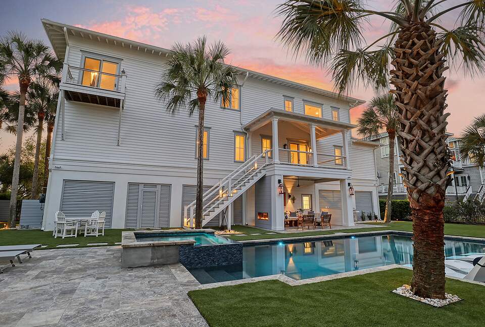 Elegant Isle of Palms Escape with Rooftop Deck - Isle of Palms, South Carolina