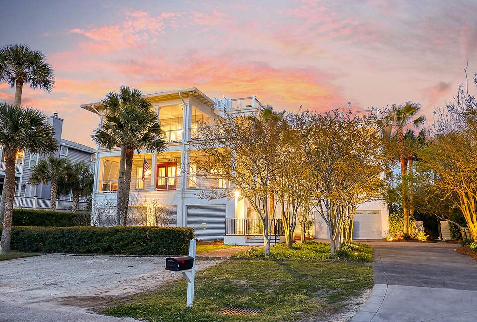 Rooftop Haven | Isle of Palms Luxury Redefined - Isle of Palms, South Carolina