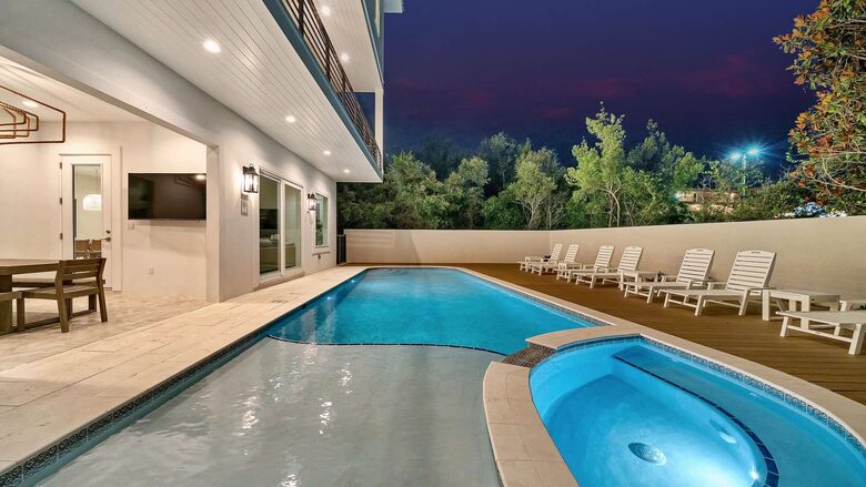 Luxury Beach Escape in Miramar - Miramar Beach, Florida