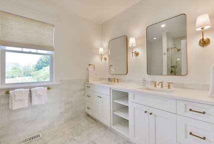 Cliffside Luxury with Pool & Hot Tub - Nantucket, Massachusetts