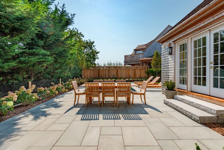 Cliffside Luxury with Pool & Hot Tub - Nantucket, Massachusetts