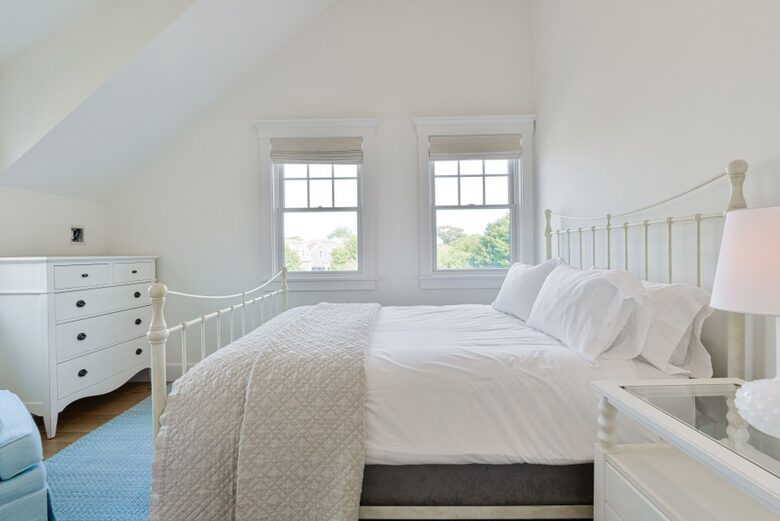 Cliffside Luxury with Pool & Hot Tub - Nantucket, Massachusetts