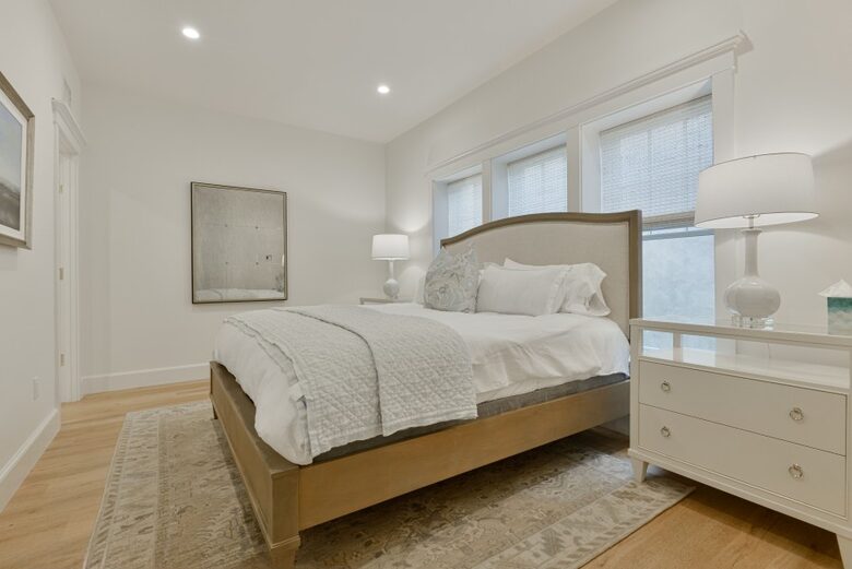 Cliffside Luxury with Pool & Hot Tub - Nantucket, Massachusetts