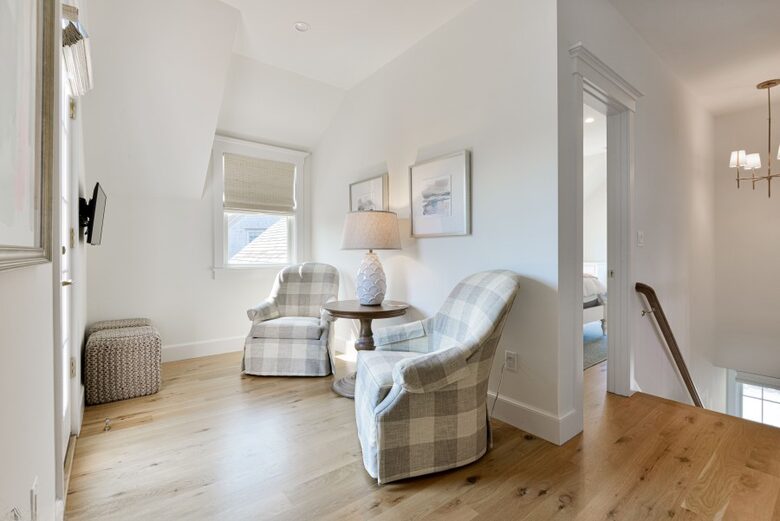 Cliffside Luxury with Pool & Hot Tub - Nantucket, Massachusetts