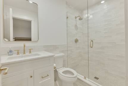 Cliffside Luxury with Pool & Hot Tub - Nantucket, Massachusetts