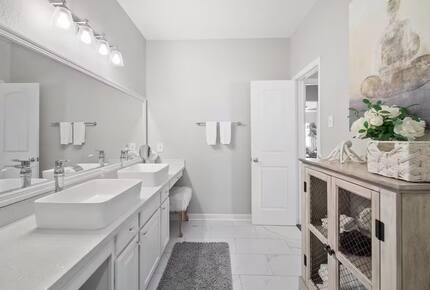 Spacious Galveston Beach House with Ocean Views - Galveston, Texas