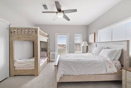 Spacious Galveston Beach House with Ocean Views - Galveston, Texas