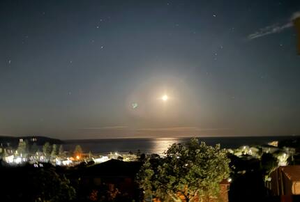 Inviting Beachside Escape with Valley Views - Gerringong, Australia