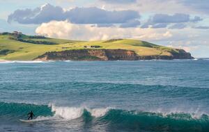 Inviting Beachside Escape with Valley Views - Gerringong, Australia