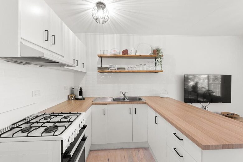 Elegant Coastal Retreat in Byron Bay - Byron Bay, Australia