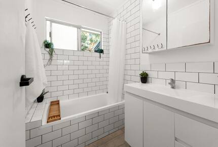 Elegant Coastal Retreat in Byron Bay - Byron Bay, Australia