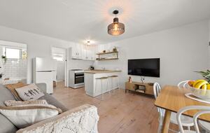 Elegant Coastal Retreat in Byron Bay - Byron Bay, Australia