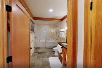 Trapp Family Lodge 3 bedroom Private Residence - Stowe, Vermont