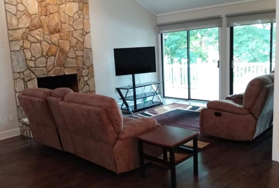 Lakeside Getaway on Moss Lake - Kings Mountain, North Carolina