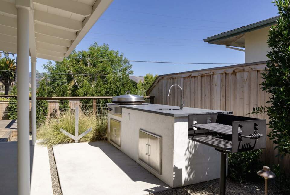 Stylish Central Coast Escape Near Wine Country - San Luis Obispo, California