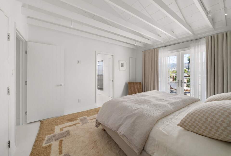 Stylish Central Coast Escape Near Wine Country - San Luis Obispo, California