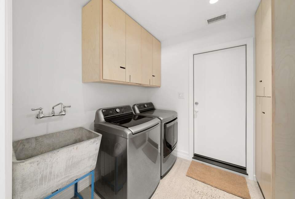 Stylish Central Coast Escape Near Wine Country - San Luis Obispo, California