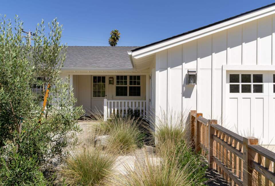 Stylish Central Coast Escape Near Wine Country - San Luis Obispo, California