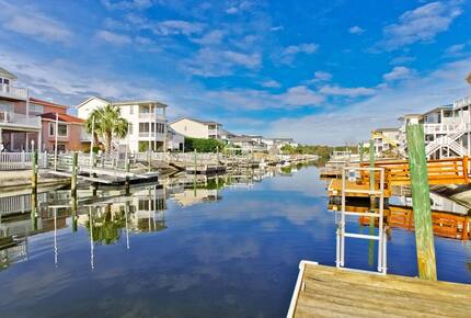 Coastal Canal Retreat - Ocean Isle Beach, North Carolina