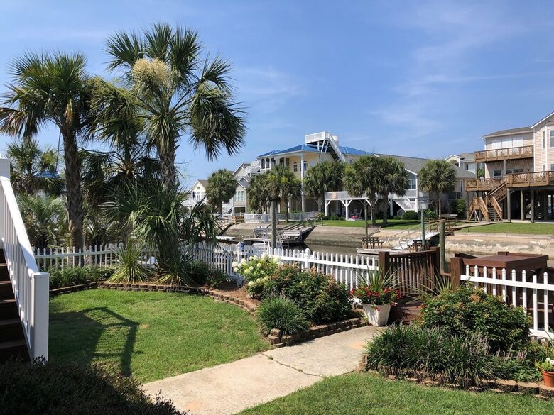 Coastal Canal Retreat - Ocean Isle Beach, North Carolina
