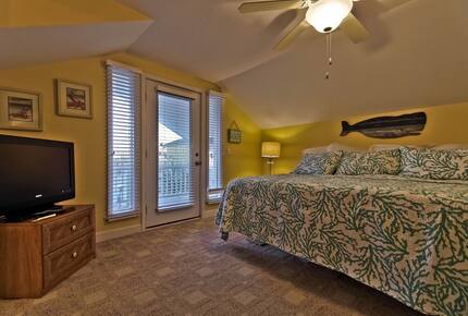 Coastal Canal Retreat - Ocean Isle Beach, North Carolina