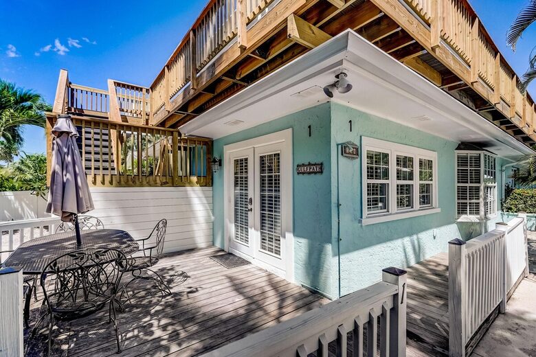 Steps from the Sand | Relaxed Island Escape - Holmes Beach, Florida