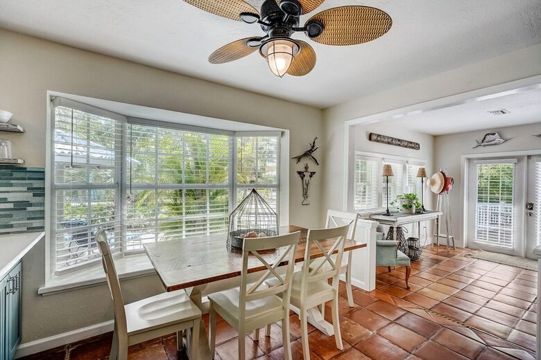 Steps from the Sand | Relaxed Island Escape - Holmes Beach, Florida