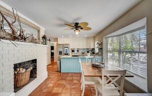 Steps from the Sand | Relaxed Island Escape - Holmes Beach, Florida