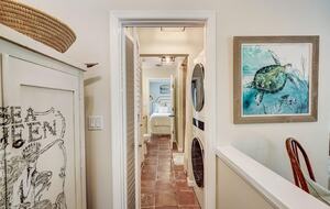 Steps from the Sand | Relaxed Island Escape - Holmes Beach, Florida