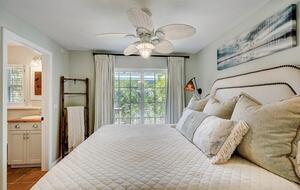 Steps from the Sand | Relaxed Island Escape - Holmes Beach, Florida