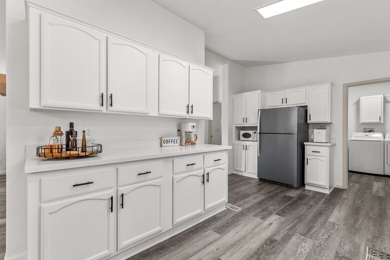 Kachina Village Retreat with Trail Access - Flagstaff, Arizona