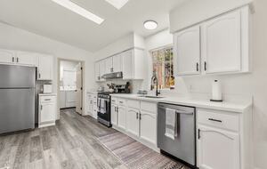 Kachina Village Retreat with Trail Access - Flagstaff, Arizona