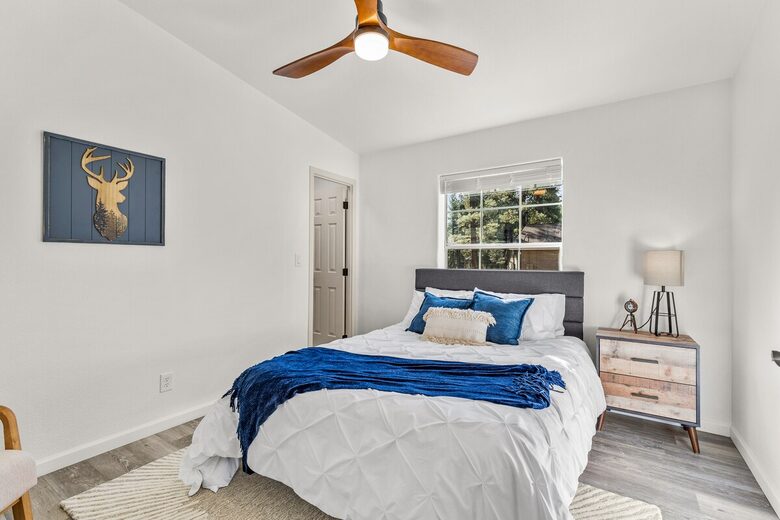 Kachina Village Retreat with Trail Access - Flagstaff, Arizona