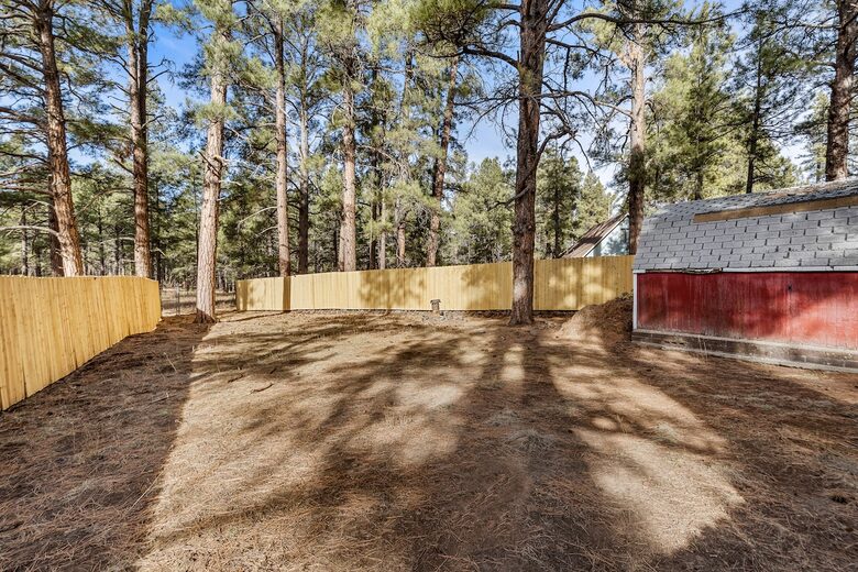 Kachina Village Retreat with Trail Access - Flagstaff, Arizona