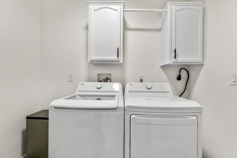 Kachina Village Retreat with Trail Access - Flagstaff, Arizona