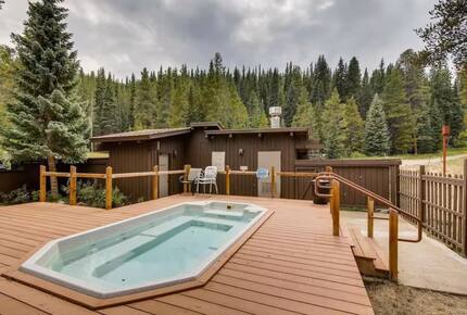 Ski-In/Ski-Out Escape at Copper Mountain - Frisco, Colorado