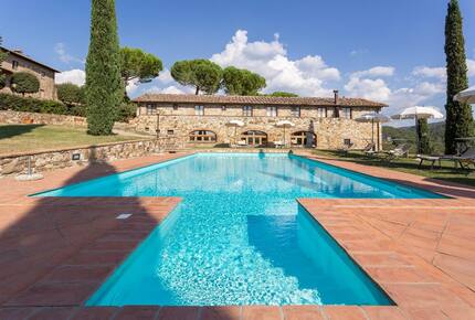 Elegant Three-Bedroom Countryside Escape at Tenuta Pratale - Barberino Tavarnelle, Italy