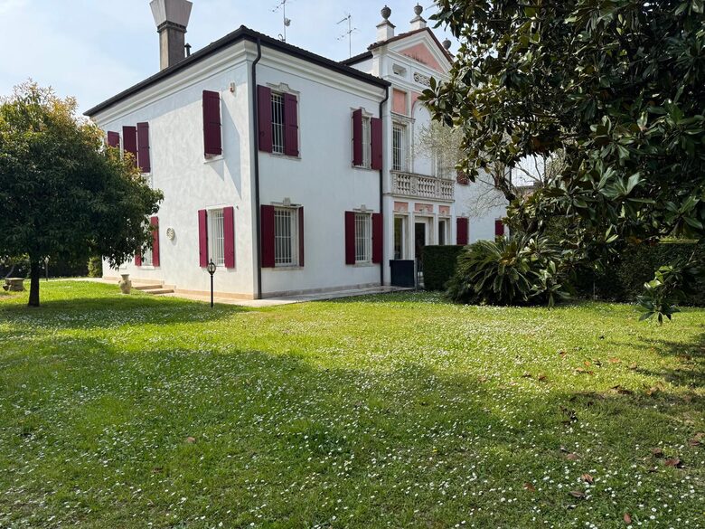 Inviting Apartment within a Allegra Villa Setting - Noventa Padovana, Italy