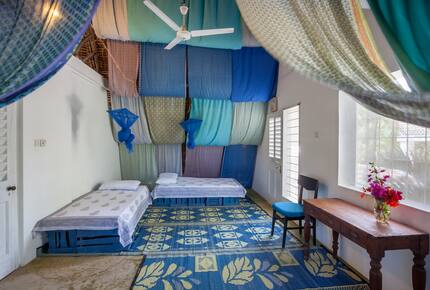 Loft with 2 single bed