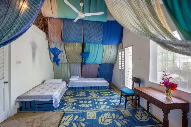 Loft with 2 single bed