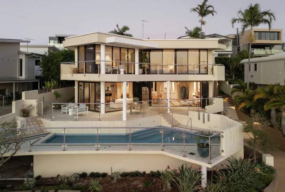 Brisbane Luxury Waterfront Residence - Brisbane, Australia