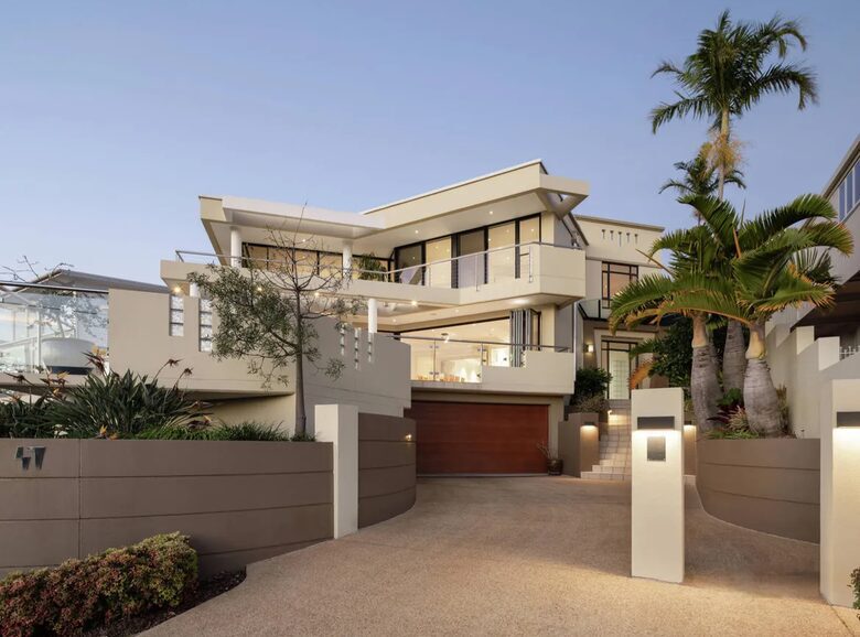 Brisbane Luxury Waterfront Residence - Brisbane, Australia