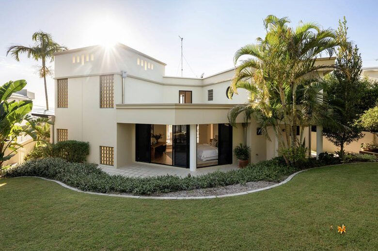 Brisbane Luxury Waterfront Residence - Brisbane, Australia