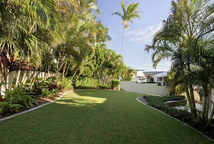 Brisbane Luxury Waterfront Residence - Brisbane, Australia