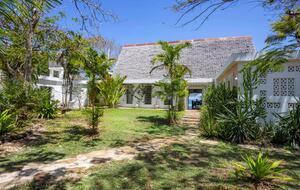 Ras Kikadini Beach House - Tiwi, Diani Beach, Kenya