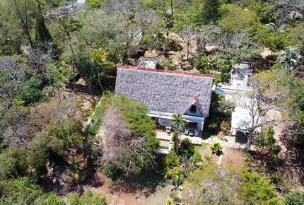 Ras Kikadini Beach House - Tiwi, Diani Beach, Kenya