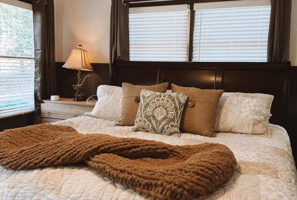 Sunrise Lodge on the Lake - Hiawassee, Georgia